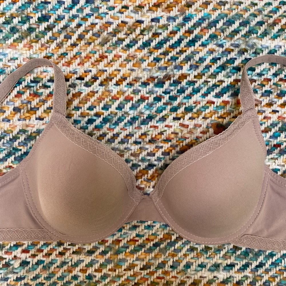 NEW 34 C bra